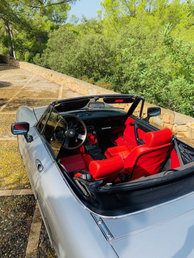 El icónico coche clásico ALpha Spider 1986 en venta