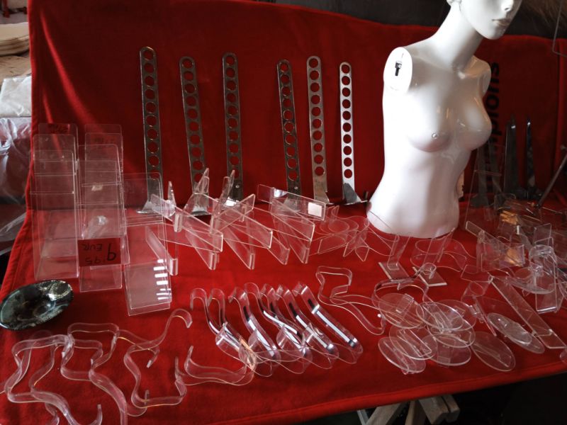 Designer Ladenausstattung Schuhgeschäft Boutique Edelstahl Regale und Zubehör ideale Existenz