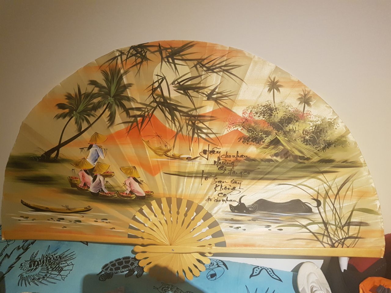 varios recuerdos de Asia (Vietnam, Malasia, Taiwán)