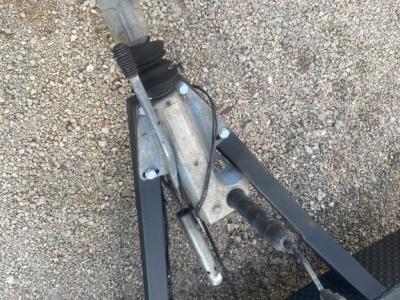 Doppelachs-Anhänger