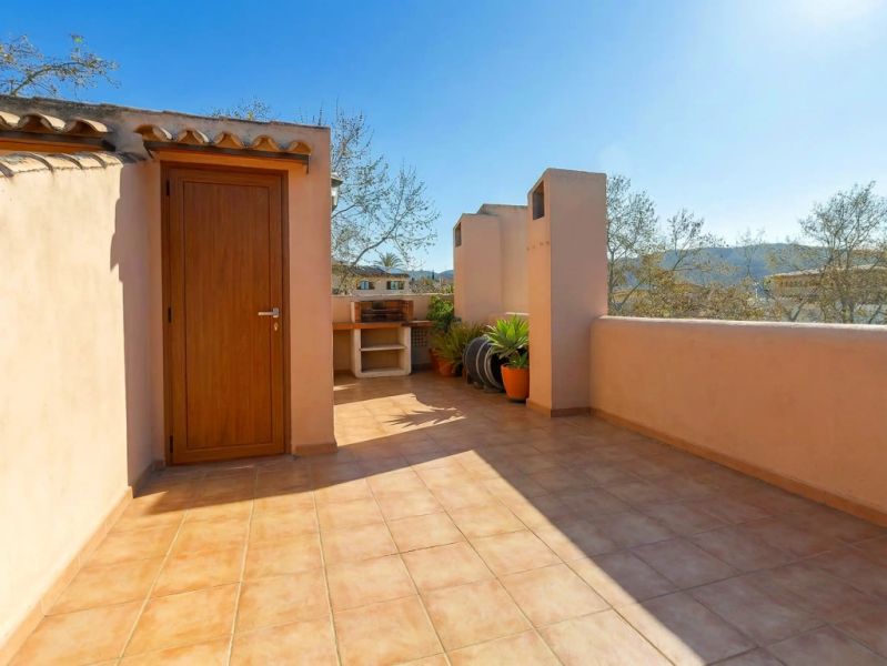 Adosado Dúplex en Calvià con Terraza y Garaje