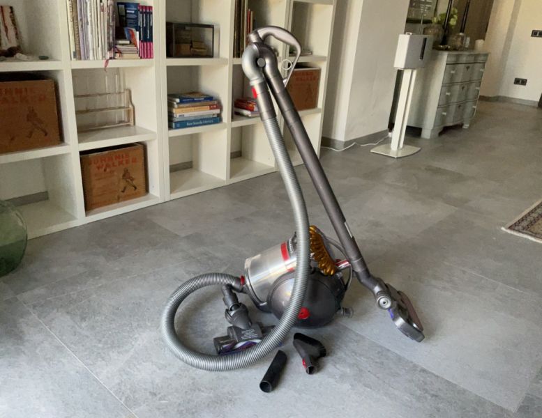 Aspiradora de pie Dyson Big Ball Multi Floor 2 gris