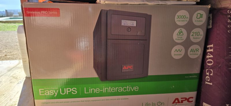 Easy UPS Line-Interactive