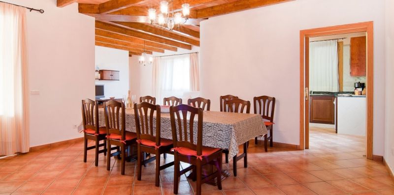 Ground-level finca b is to 8 persons with pool near Campos -- F 35 FZ