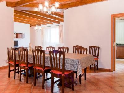 Ground-level finca b is to 8 persons with pool near Campos -- F 35 FZ