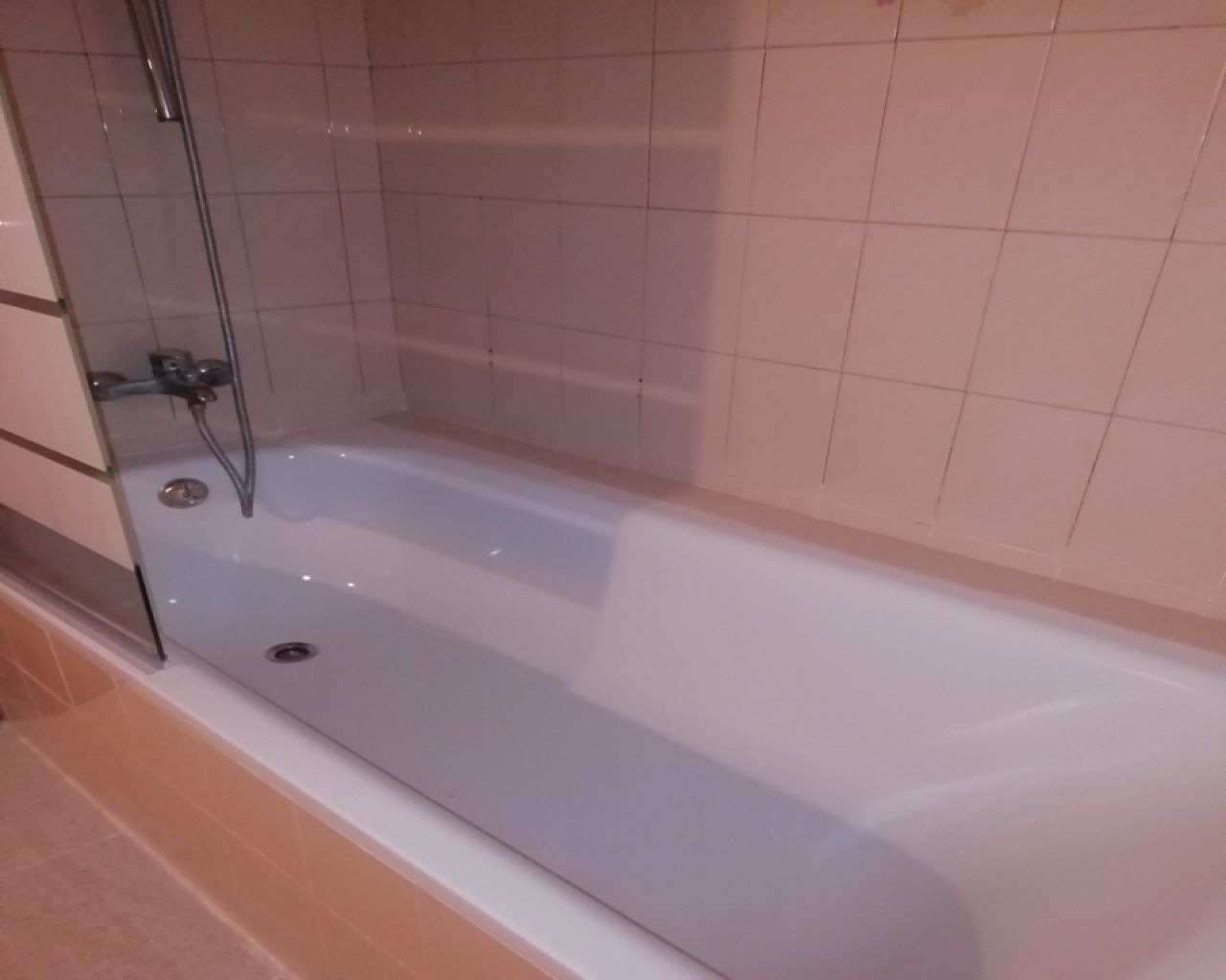 Ebenerdige Finca mit 4 SZ, unmöbliert, Pool, Kamin bei Alqueria Blanca-Santanyi ---F 55