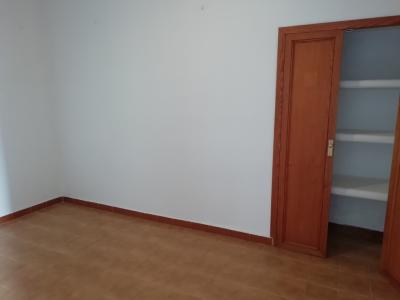 Ebenerdige Finca mit 4 SZ, unmöbliert, Pool, Kamin bei Alqueria Blanca-Santanyi ---F 55