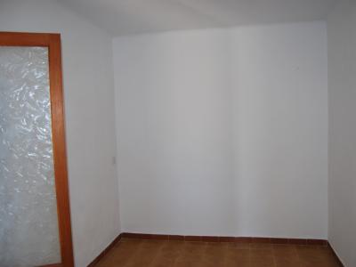 Ebenerdige Finca mit 4 SZ, unmöbliert, Pool, Kamin bei Alqueria Blanca-Santanyi ---F 55