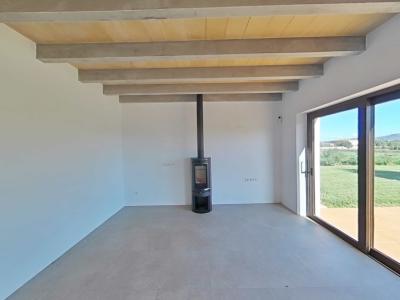 Single-level unfurnished luxury finca with all extras near Santanyi - Es Llombards --- F 150