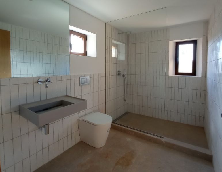 Single-level unfurnished luxury finca with all extras near Santanyi - Es Llombards --- F 150