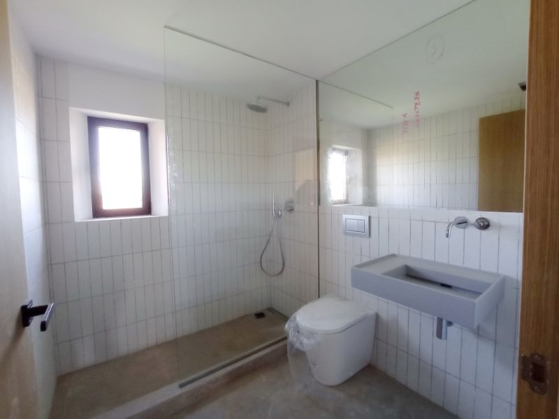 Single-level unfurnished luxury finca with all extras near Santanyi - Es Llombards --- F 150