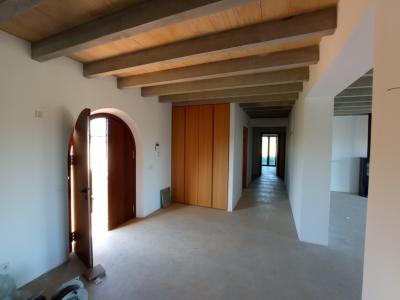 Single-level unfurnished luxury finca with all extras near Santanyi - Es Llombards --- F 150