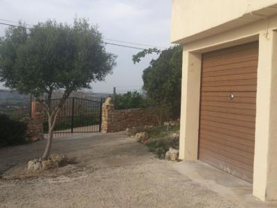 Chale a nivel del suelo con piscina, calefacción y vistas al mar cerca de Son Carrió -- CH 63