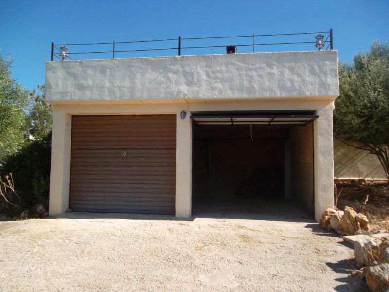 Chale a nivel del suelo con piscina, calefacción y vistas al mar cerca de Son Carrió -- CH 63