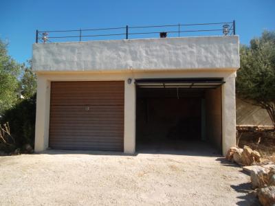 Chale a nivel del suelo con piscina, calefacción y vistas al mar cerca de Son Carrió -- CH 63