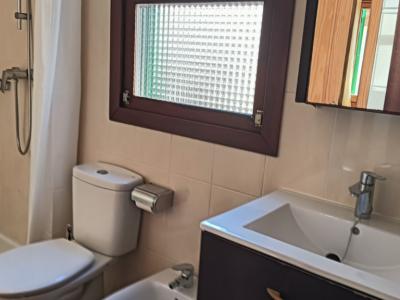 Ebenerdiges Chalet mit Garten, Terrasse und Meerblick in Cala Figuera-- CH 48