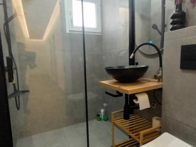 Chalet moderno y de una sola planta con 5 habitaciones en Cala Llombards -- CH 20