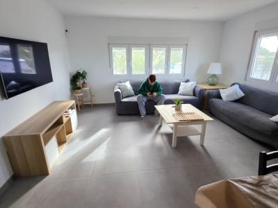 Chalet moderno y de una sola planta con 5 habitaciones en Cala Llombards -- CH 20