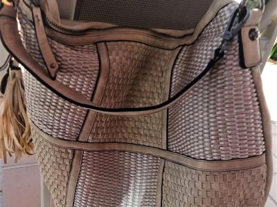 Auténtico - bolso de cuero trenzado beige