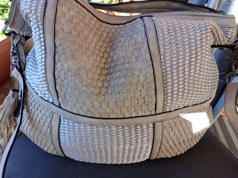 Auténtico - bolso de cuero trenzado beige