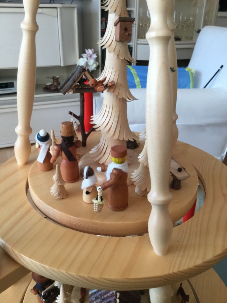 Real Erzgebirge Christmas pyramid, 90 cm high