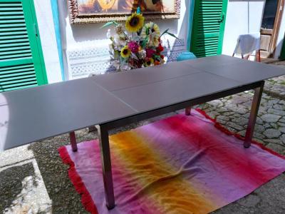 Elegant furniture for outdoor or indoor use