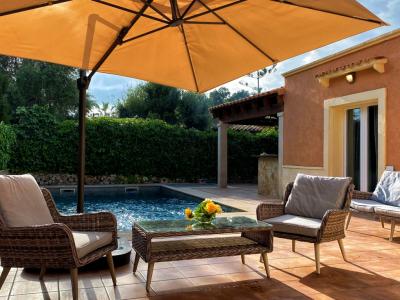 Casa unifamiliar Cala Romántica con piscina, jardín y cerca de la playa