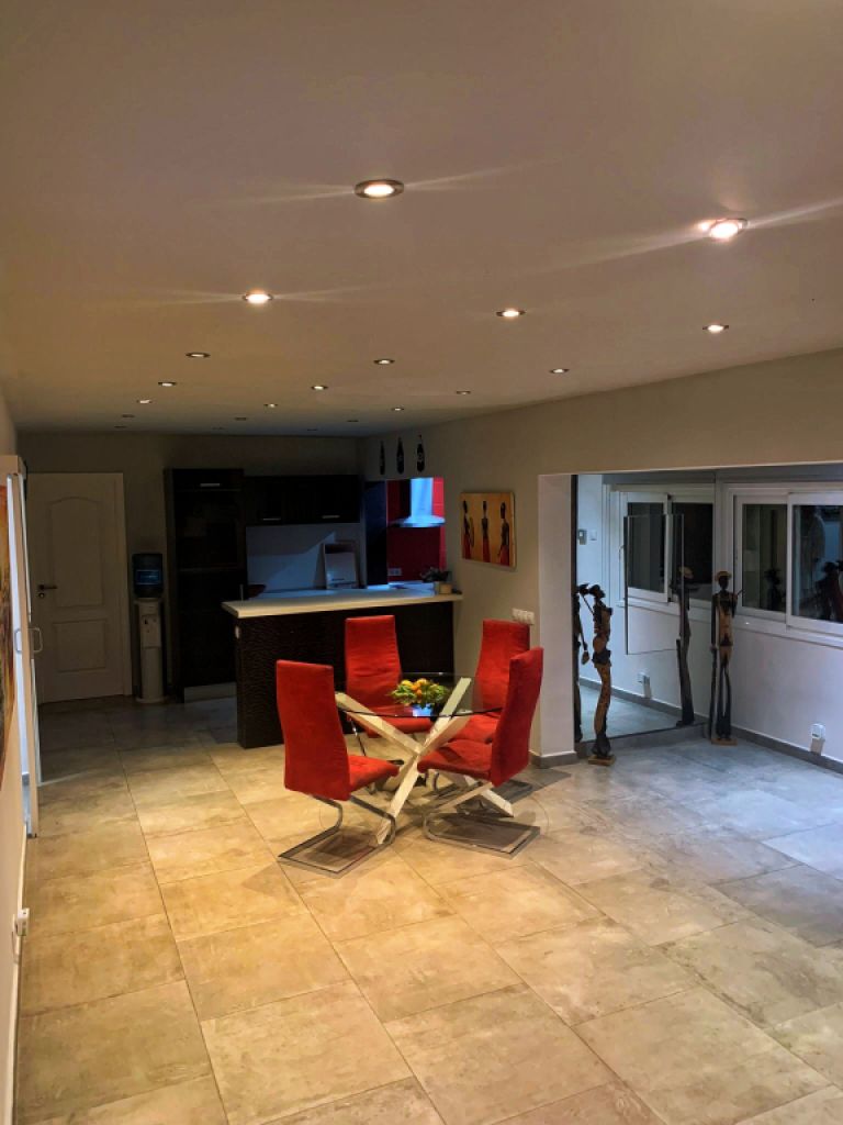 Casa unifamiliar Cala Romántica con piscina, jardín y cerca de la playa