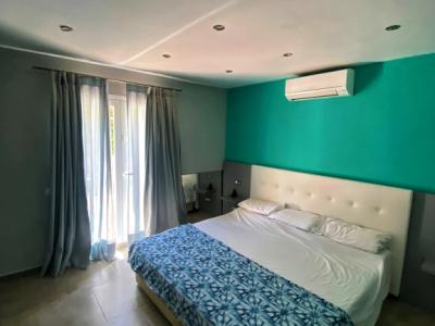 Casa unifamiliar Cala Romántica con piscina, jardín y cerca de la playa