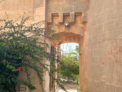 Einzigartiges Geschäftslokal im Inselosten