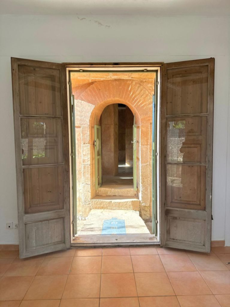 Einzigartiges Geschäftslokal im Inselosten