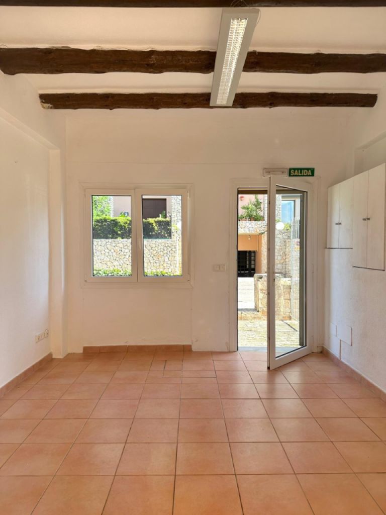 Einzigartiges Geschäftslokal im Inselosten