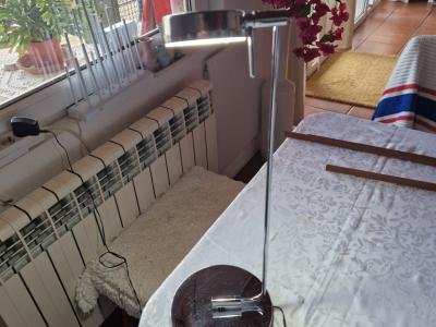 Elegante LED Schreibtischlampe