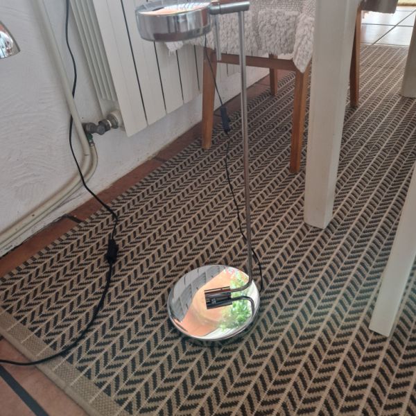 Elegante LED Schreibtischlampe