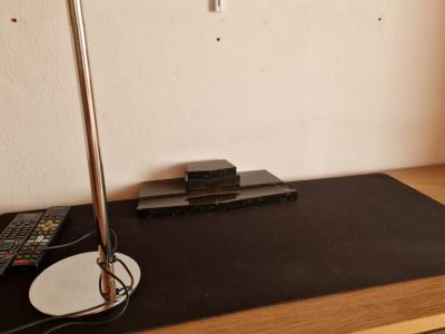 Elegante lámpara de escritorio