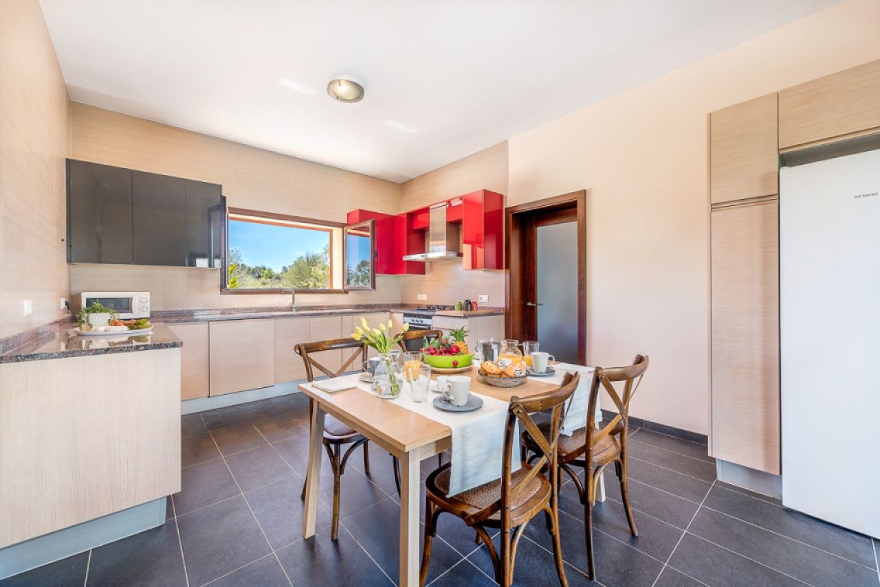 Elegante y amplia finca cerca de S Amarrador - Santanyi --- F 44 VK