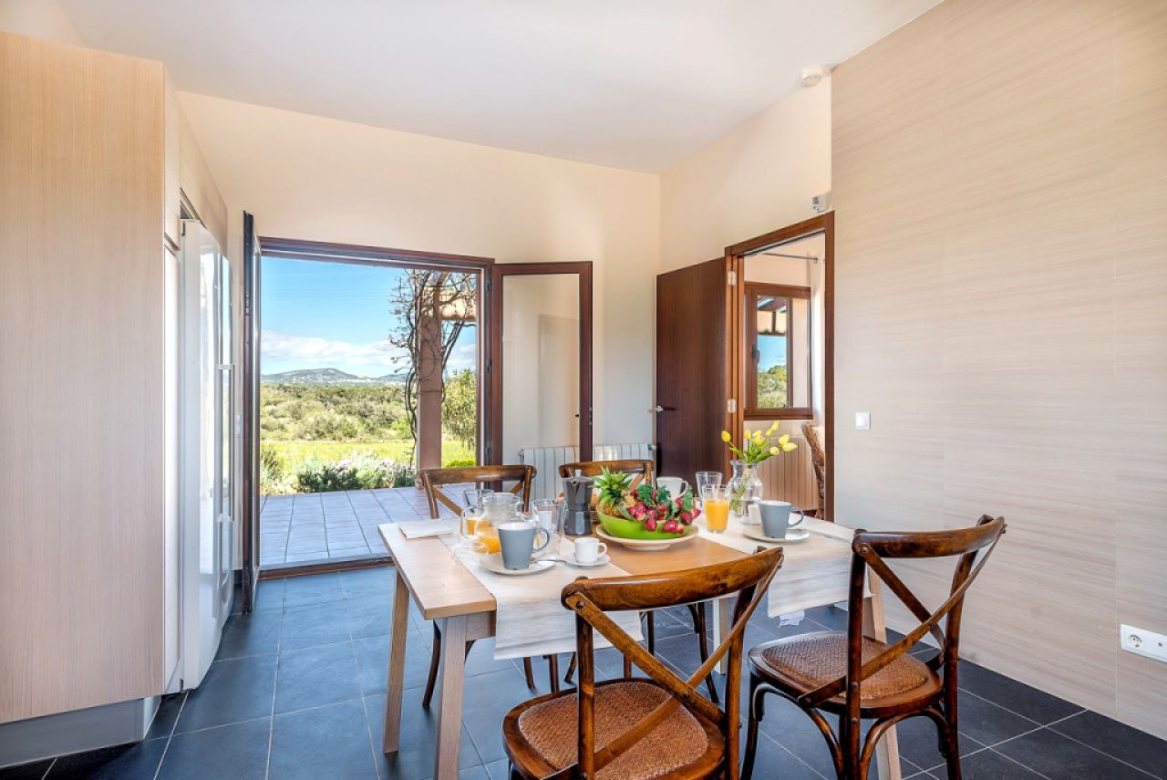 Elegante y amplia finca cerca de S Amarrador - Santanyi --- F 44 VK