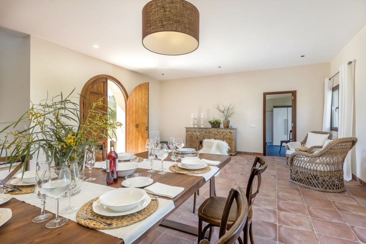 Elegante y amplia finca cerca de S Amarrador - Santanyi --- F 44 VK