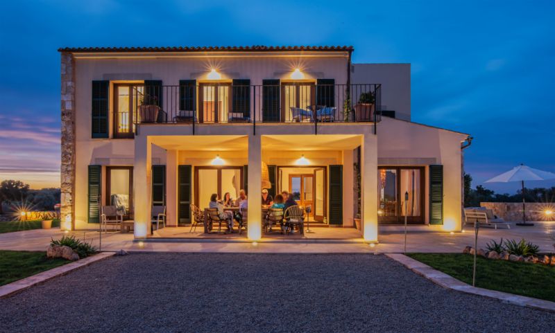 Elegante und moderne Finca nahe dem Es Trenc mit Pool -- F 32 FZ