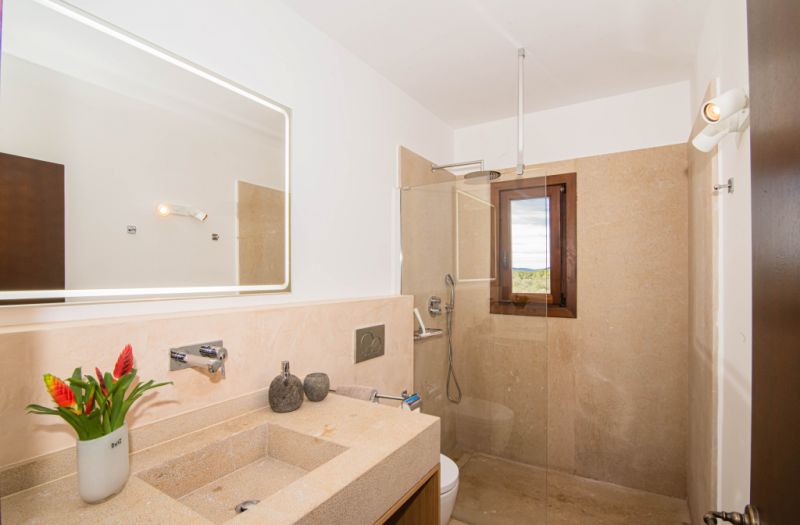 Elegante und moderne Finca nahe dem Es Trenc mit Pool -- F 32 FZ