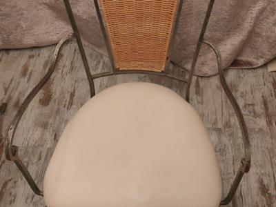 Eleganter Esstisch mit Glasplatte & 6 Stühlen – geschmiedetes Eisen mit Glaselementen