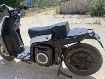 Electric scooter Silence S02