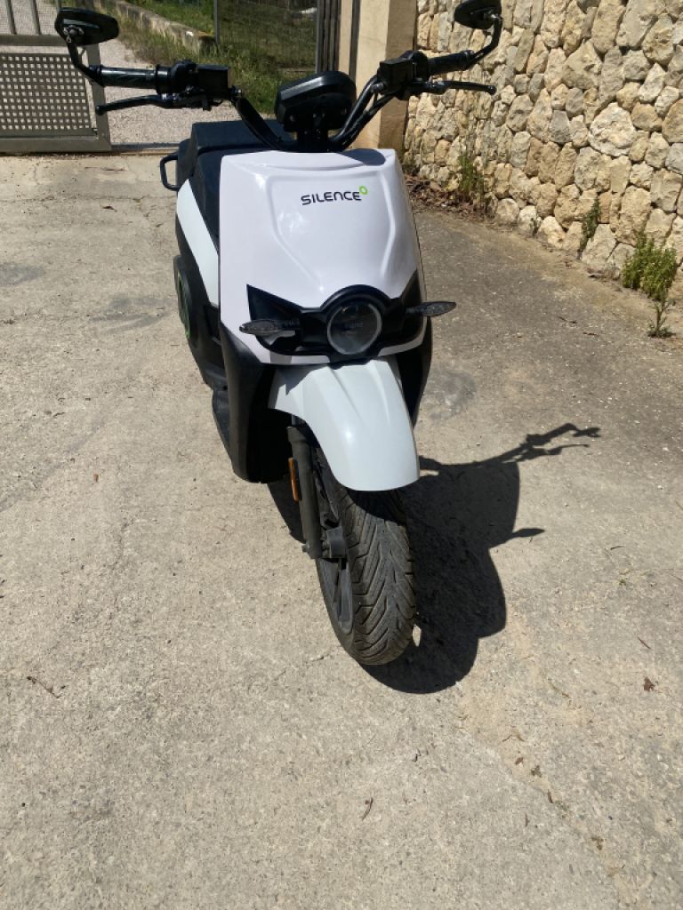 Electric scooter Silence S02