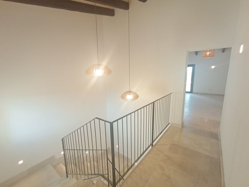 Enorm grosse Neubaufinca mit Aerothermikfussbodenheizung und Teilmeerblick bei S Horta -- F 72 CM