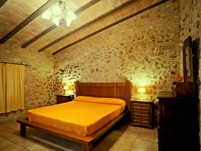 Enorme casa de pueblo con piscina y patio junto a Campos en una agrupación de viviendas - DH 24