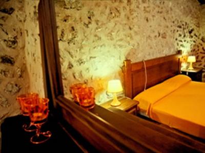 Enorme casa de pueblo con piscina y patio junto a Campos en una agrupación de viviendas - DH 24