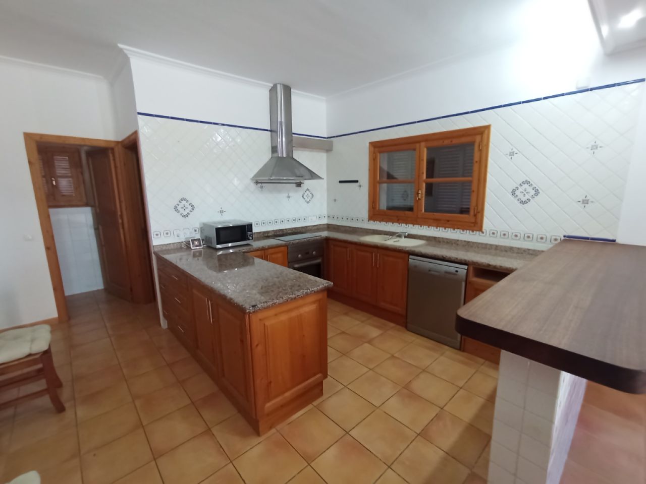 Enorme teilmöblierte FInca mit Ölheizung, Pool und Meerblick bei Porto Colom--- F 181