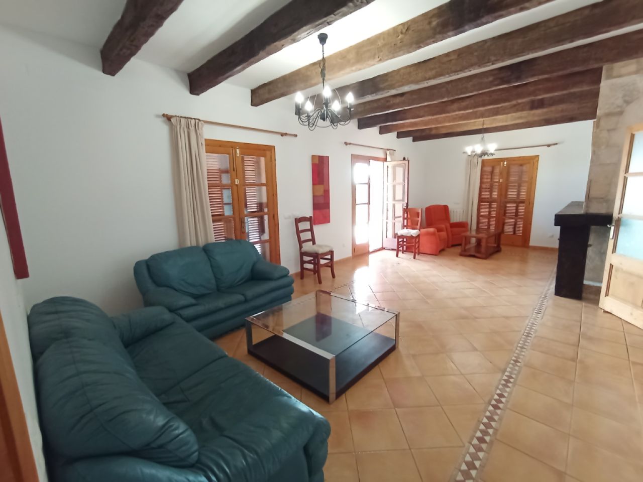 Enorme teilmöblierte FInca mit Ölheizung, Pool und Meerblick bei Porto Colom--- F 181