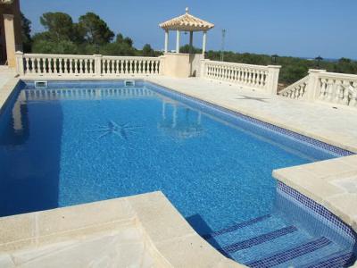 Enorme teilmöblierte FInca mit Ölheizung, Pool und Meerblick bei Porto Colom--- F 181