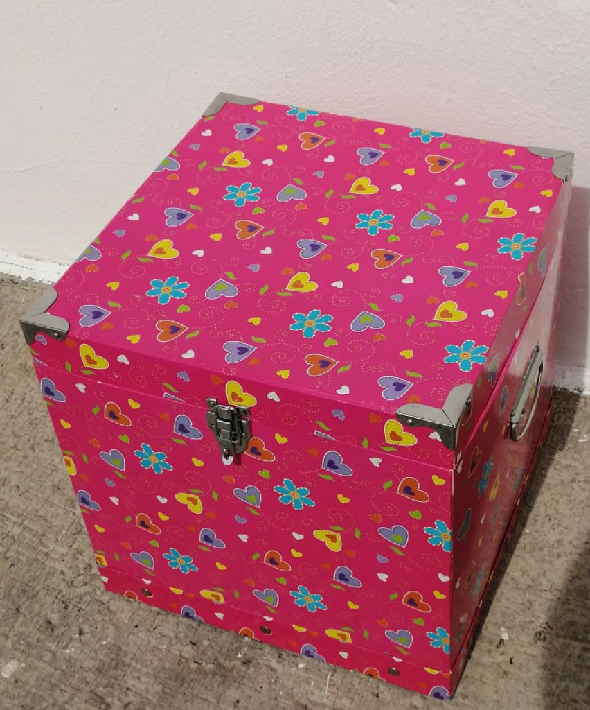 Caja adorable